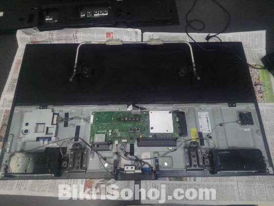 TV SERVICE AND REPAIR